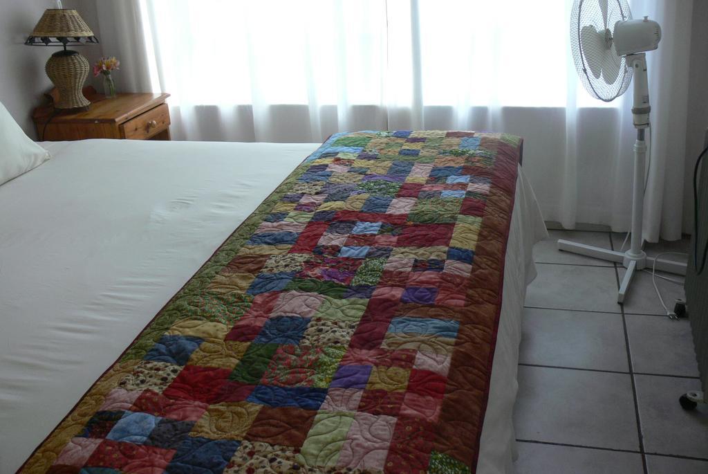 Aspen Guest House Кларенс Стая снимка