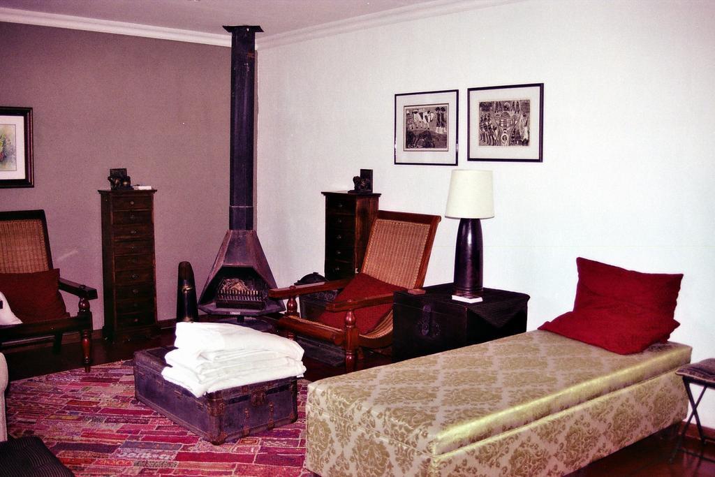 Aspen Guest House Кларенс Екстериор снимка