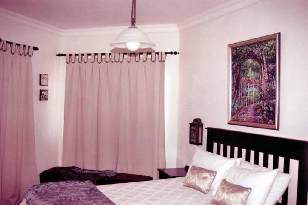 Aspen Guest House Кларенс Стая снимка